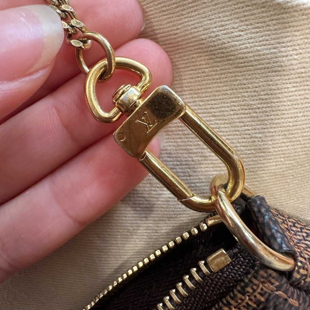 Louis Vuitton mini pochette - Picture 9 of 10